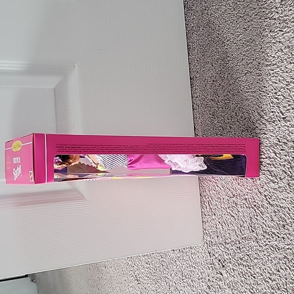 Barbie Collector Edition French Doll - Picture 5 of 5